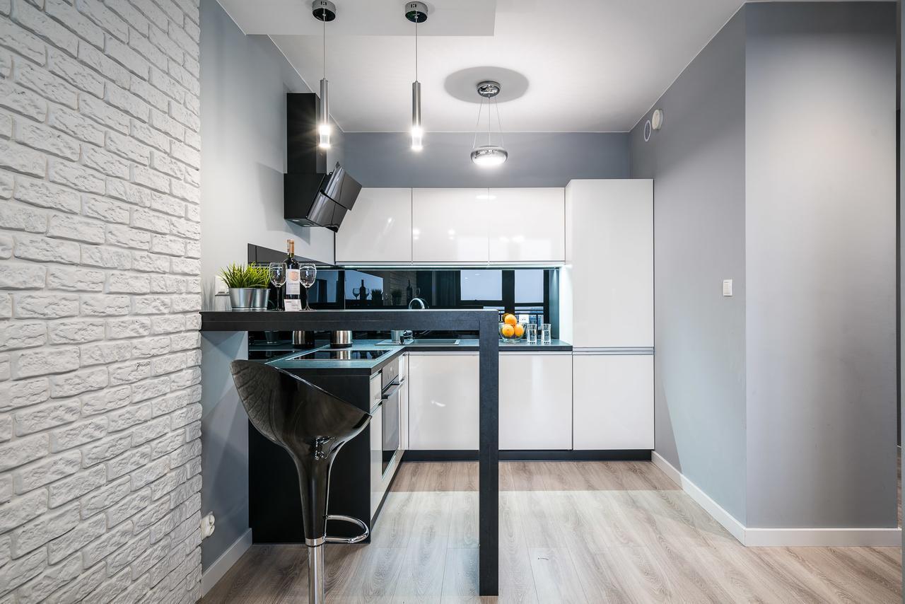 Appartamento Rentplanet - Odra Tower Breslavia Esterno foto